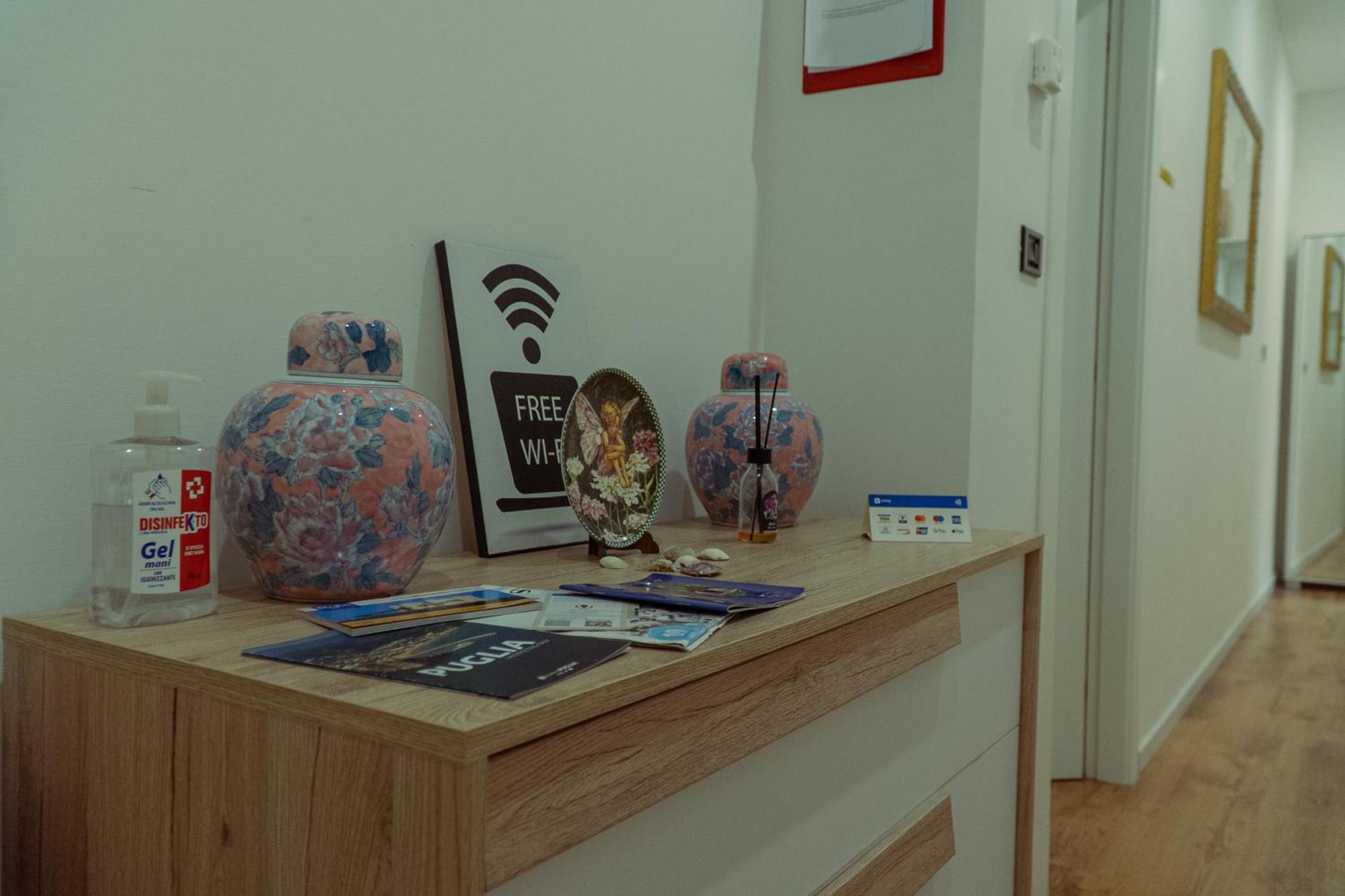Palmina'S Apartments Brindisi Ngoại thất bức ảnh
